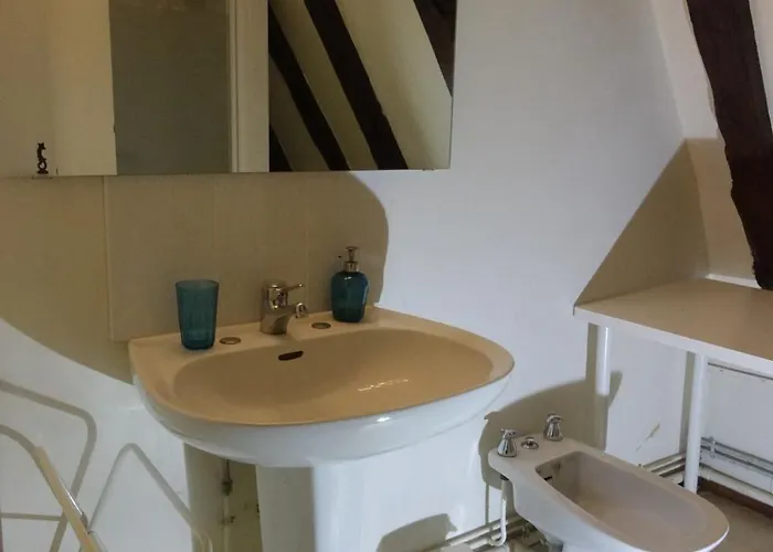 Demeure Ancienne Nyaraló *